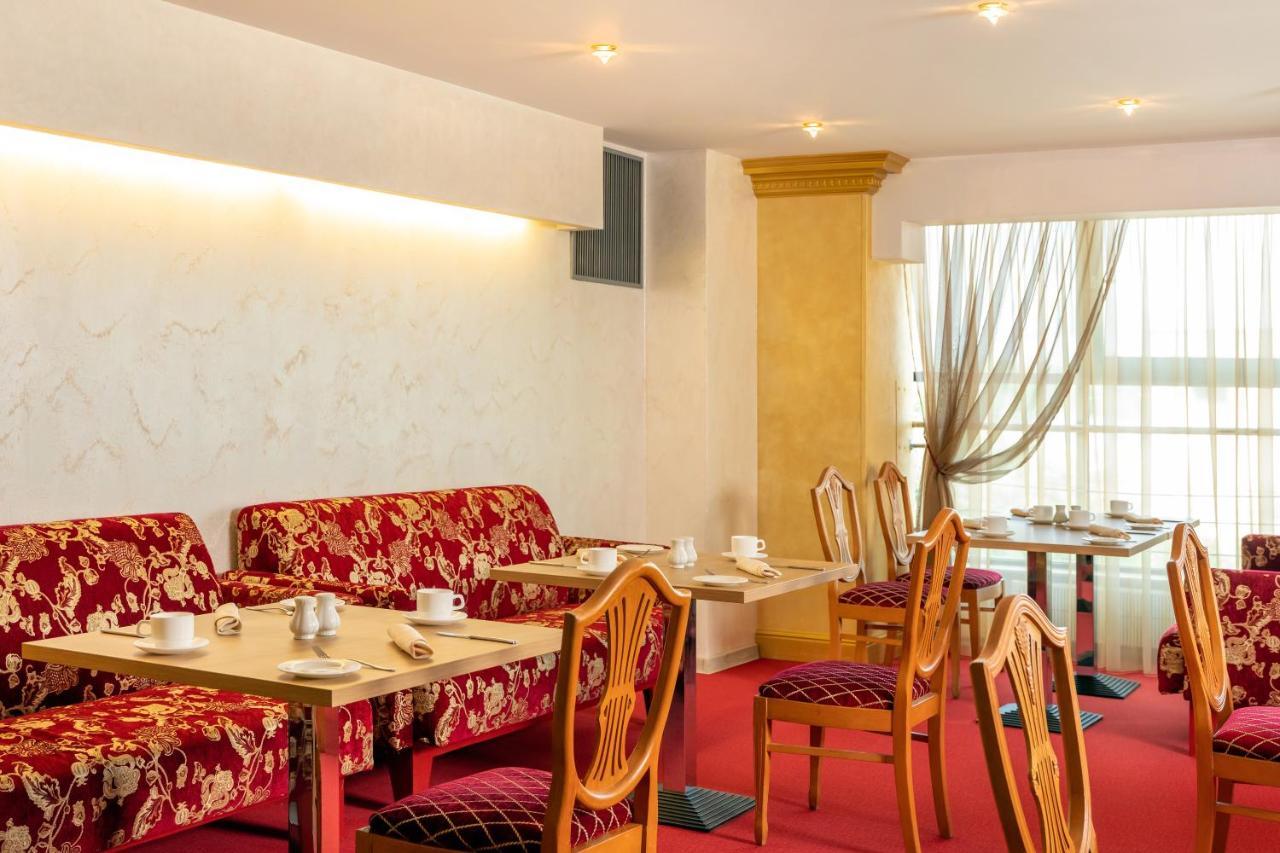 U11 Hotel & Spa ทาลลินน์ ภายนอก รูปภาพ