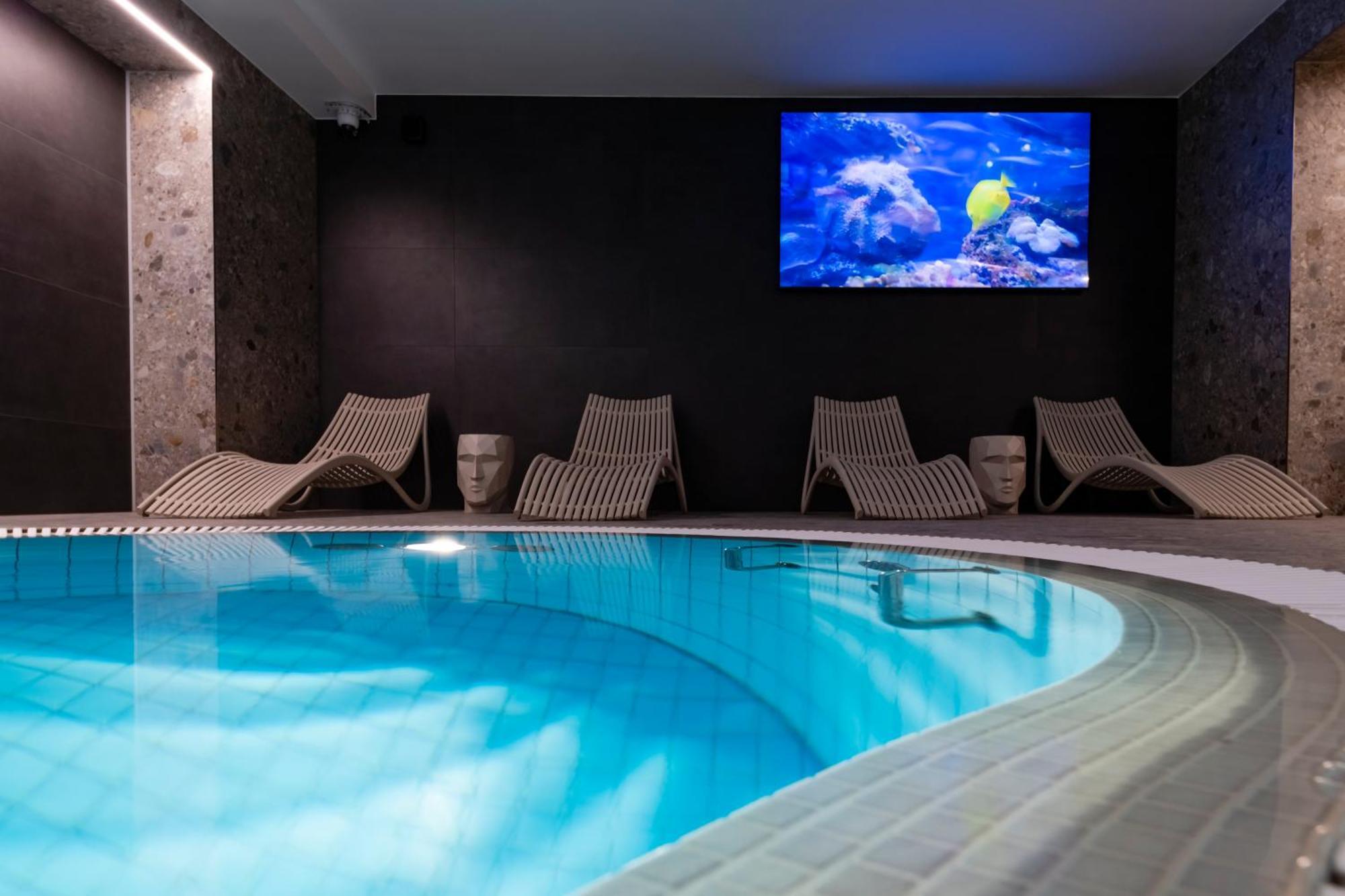 U11 Hotel & Spa ทาลลินน์ ภายนอก รูปภาพ