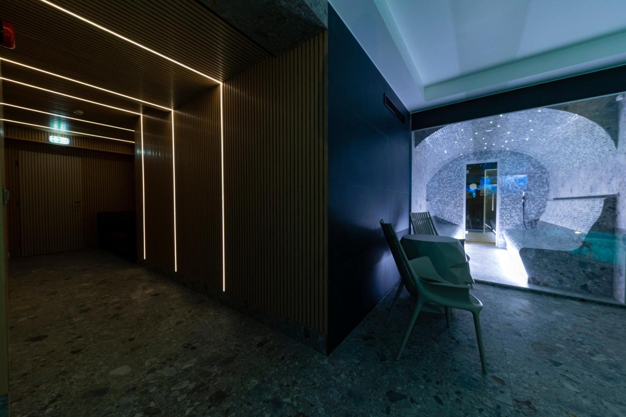U11 Hotel & Spa ทาลลินน์ ภายนอก รูปภาพ